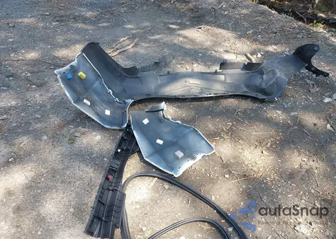 2021 Toyota Rav4 Xle from USA, damaged, VIN 2T3W1RFV5MW118836